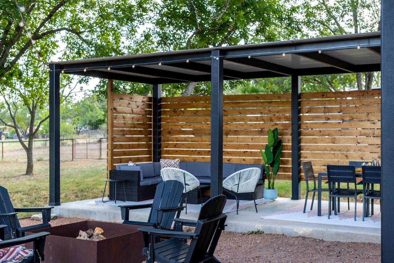 프레드릭스버그 Container Haus Pet Friendly With Cowboy Pool 빌라 외부 사진