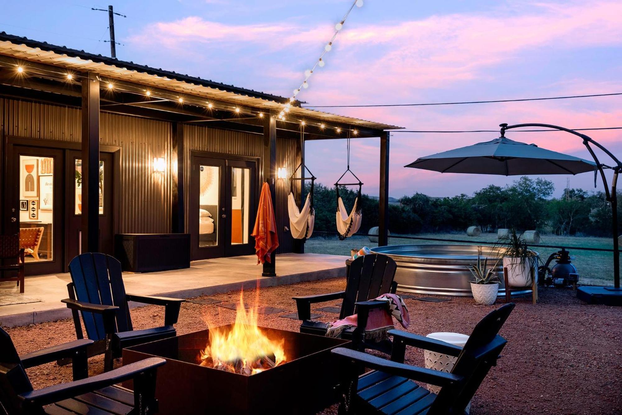 프레드릭스버그 Container Haus Pet Friendly With Cowboy Pool 빌라 외부 사진